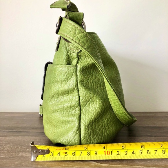 💜 3/$30 Olive Green Crossbody Bag - Picture 9 of 12